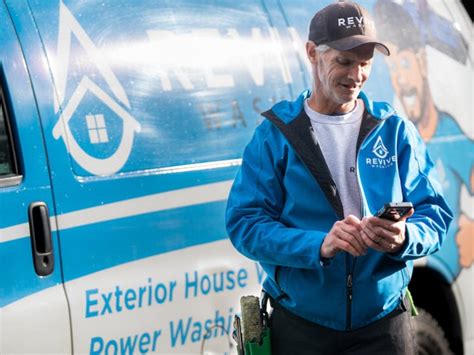 Rezultat imagine pentru Customer Referral Program