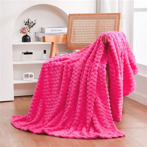 Puncuntex Hot Pink Throw Blanket 50"×60" inches Gifts for Mom Fuzzy 3D ...