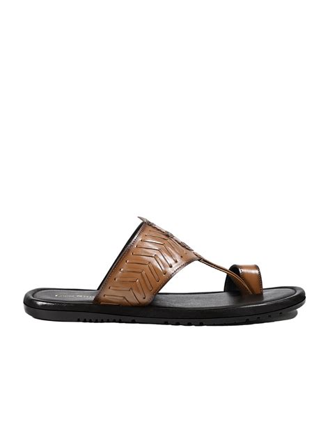 Tan Kolhapuri Style Lightweight Toe Ring Leather Sandal