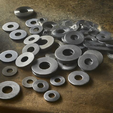Bimetallic Washers vs.Regular Washers