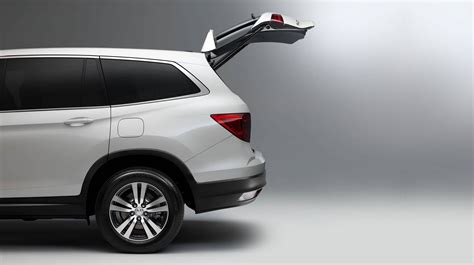 Why Buy 2018 Honda Pilot near Denver Colorado | Holman Honda