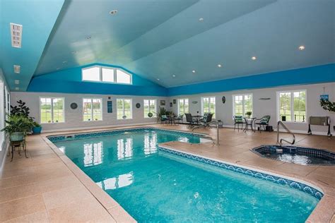 DOUBLE EAGLE BED AND BREAKFAST (East Greenville) - Specialty B&B ...