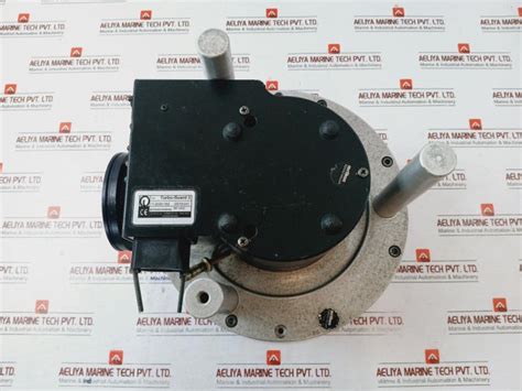 Leybold Turbo-guard 3 Vacuum Control Turbovac 1100 C – Aeliya Marine