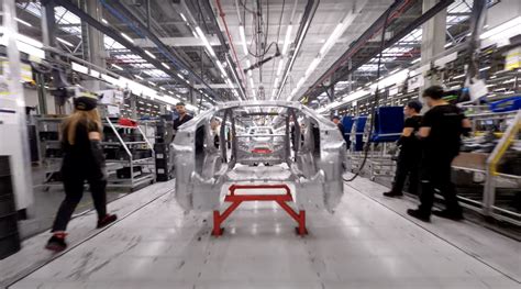Fly through Tesla's Gigafactory Berlin in wild drone video - Blog