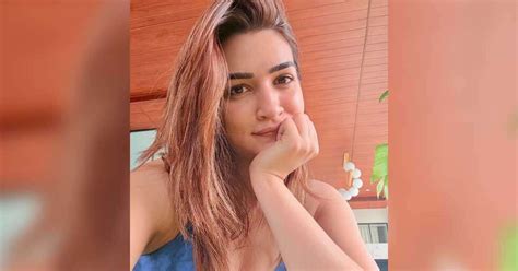 7 Easy Ways to Protect Your Skin Barrier During Summer