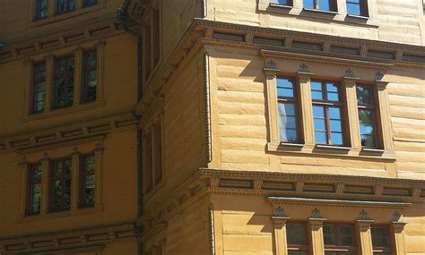 PALAC MYSLIWSKI W ANTONINIE - Villa Reviews, Photos, Rate Comparison ...