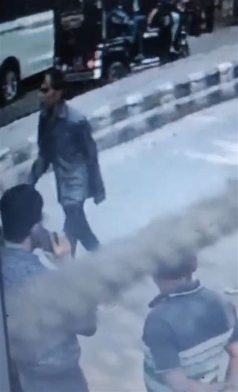 Prayed before Delhi blast, then waited in parking lot | દિલ્હી બ્લાસ્ટ ...