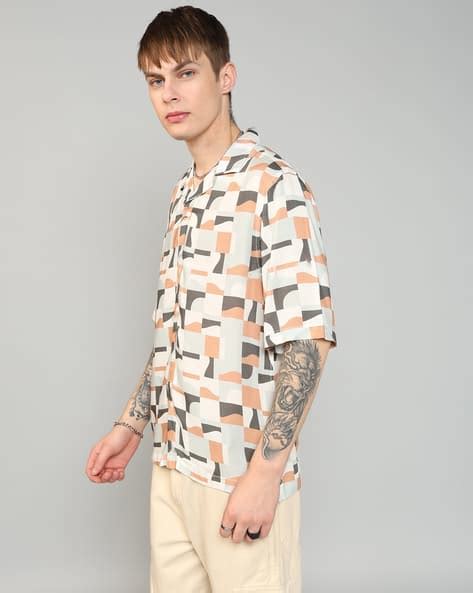 Buy Cream Shirts for Men by Shein Online | sheinindia.in