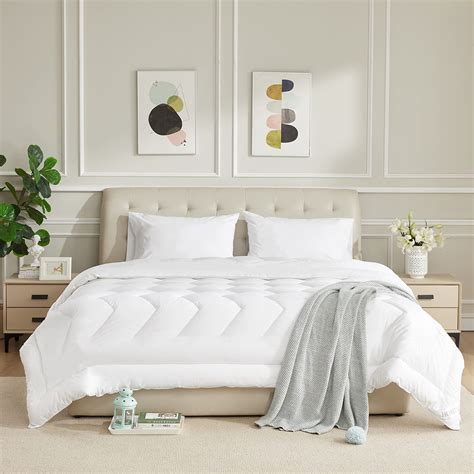 John Baumgarten and Grace King's Wedding Registry on Zola