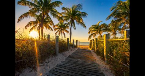 Key West (EYW) - Flight Status, Maps & more - KAYAK