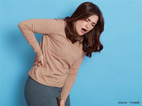 Back Pain Causes in Females in Hindi | महिलाओं में लगातार कमर दर्द का ...