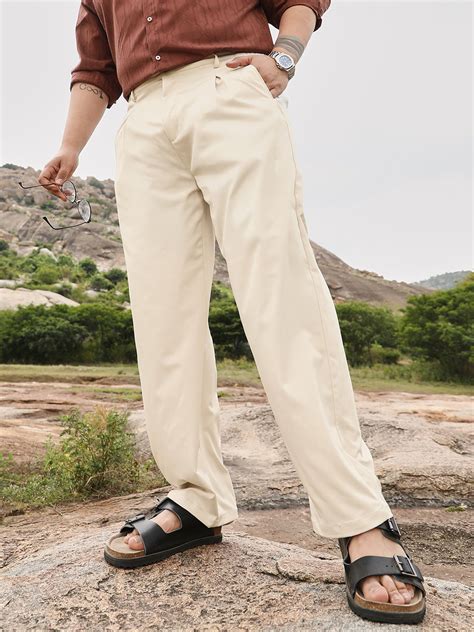 Instafab Plus Men's Off-White Pleated Straight-Fit Tailoured Trousers