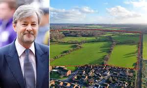 Descendent of Queen Victoria given permission to build 920 homes on ...