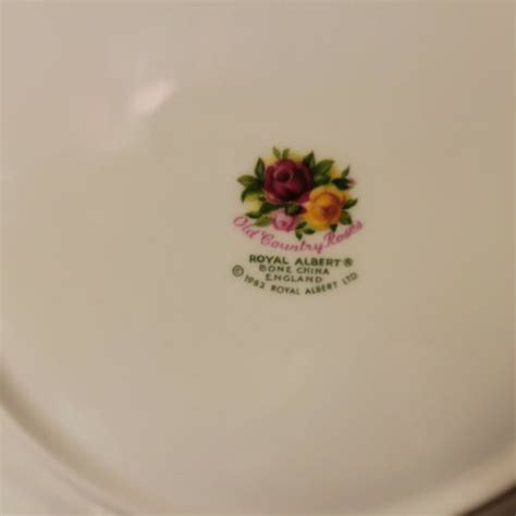 Buy NEW Royal Albert Old Country Roses Salad Plate 8 in. NEW Made in ...
