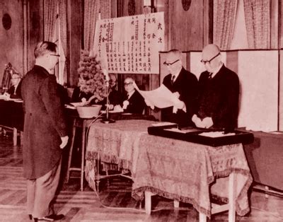 History | About Toray | TORAY