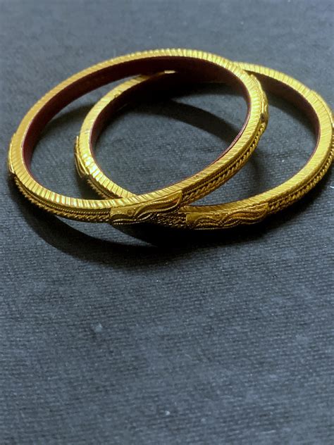 Vintage Gilded Bangles – Rabbit Out Of The Hat