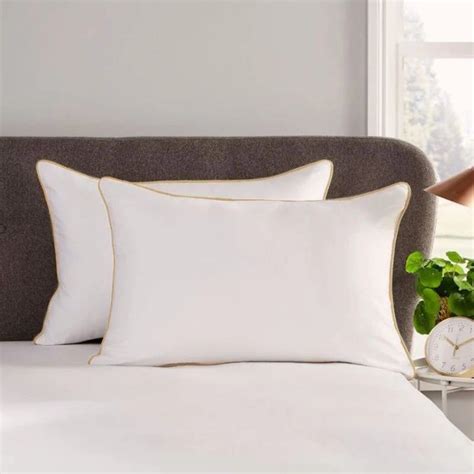Sohum Pillow White | Conjugate Micro Fibre Filling | Wholesale | Sohum ...