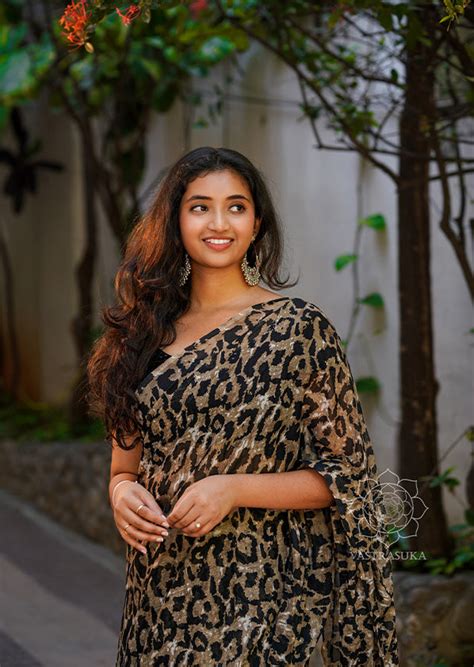 Chiffon Leopard Printed Saree – Vastrasuka