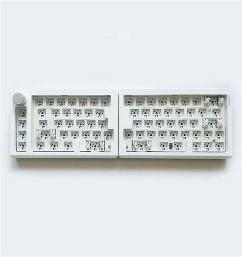 GMK 70 Split Mechanical Keyboard Kit - Barebone | KeebsMod – KEEBSMOD