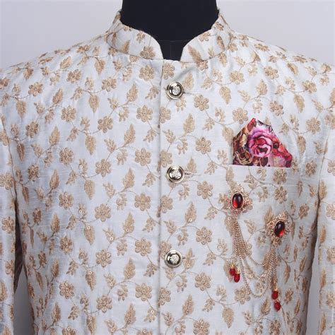 PANJATAN Crownly Framed Ravishing Red Pearl and Hanging Crystal with ...