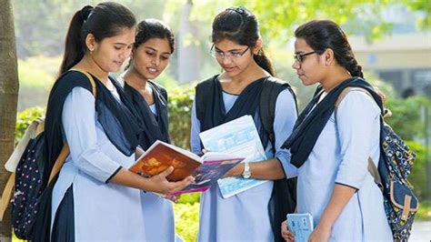 HPBOSE Class 8th Exam Dates 2022: हिमाचल प्रदेश बोर्ड ने 8वीं कक्षा की ...