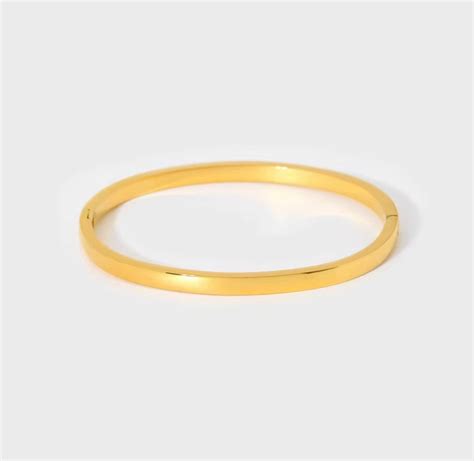 Minimal Bangle - 18k Gold Plated – Minimal Lady Jewels