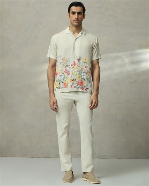 Buy Beige Resort Print Relaxed Fit Casual Shirt Online at Muftijeans