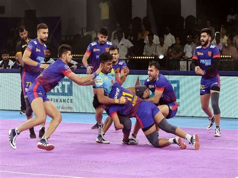 PKL: Naveen surpasses 1000 raid points as Dabang Delhi KC register ...