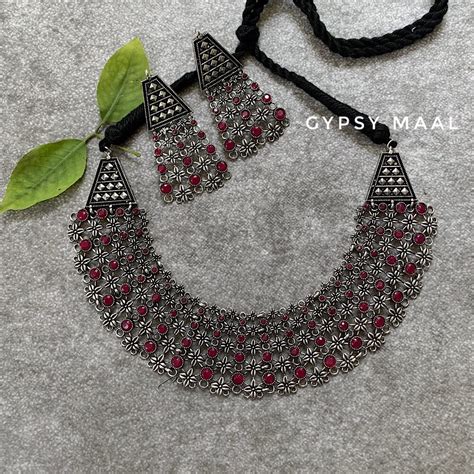 Ruby Intricate Jewellery Set – Gypsy Maal