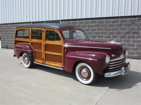 1946 Ford Super Deluxe Woody Wagon | Ray Skillman Classic Cars