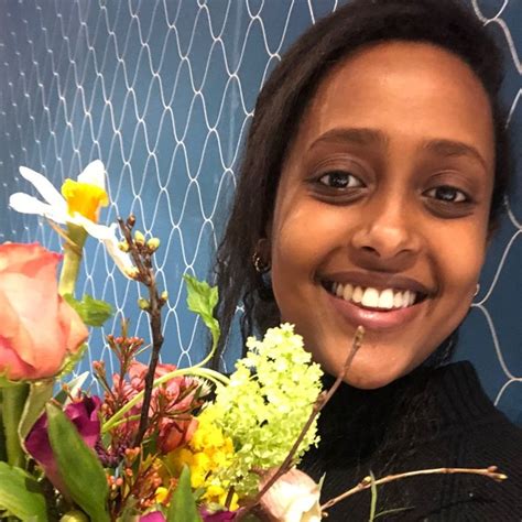 Hyab - Biology teacher - ₹1572/h