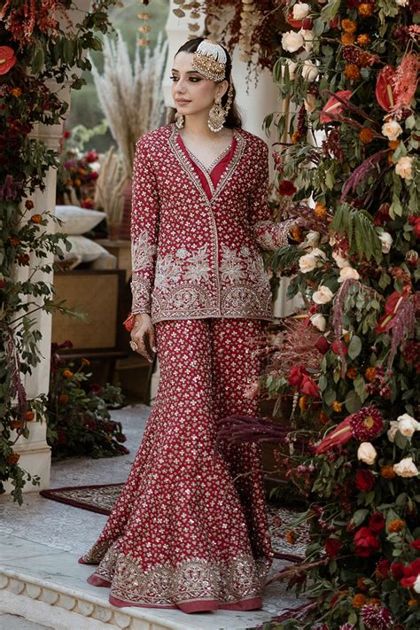 Vinny Dhadly Gill in Milan Pant Suit Set – Ridhi Mehra