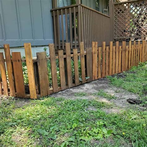63 Pallet Fence Ideas to Transform Your Backyard