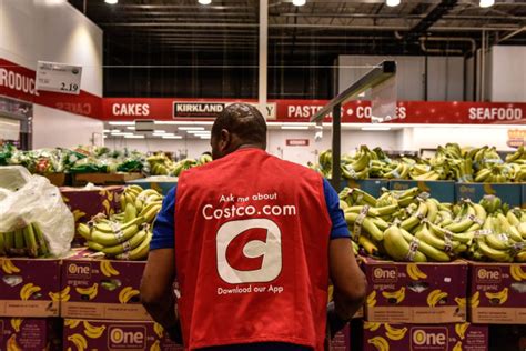 Costco’s CEO is an unlikely risk taker | CNN Business