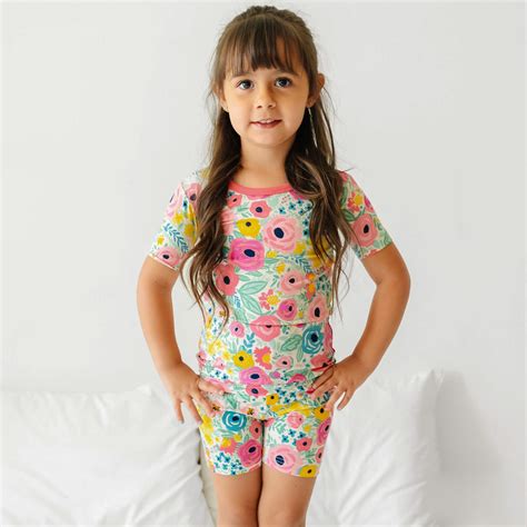 Secret Garden Two-Piece Short Sleeve & Shorts Pajama Set - Little Sleepies