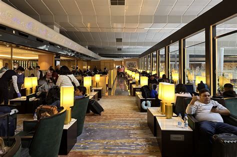 Review: Encalm Lounge, Delhi Airport Terminal 3 (International) - Live ...