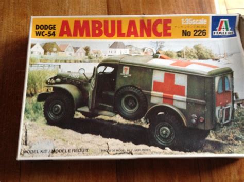 dodge wc-54 ambulance echelle 1/35