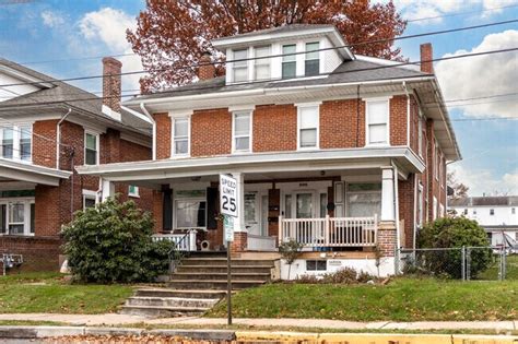 Boyertown, PA City Guide | About Living in Boyertown - Homes.com