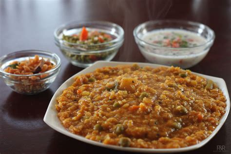 Bisi Bele Bath Recipe: How to make Authentic Karnataka Style Bisi Bele ...