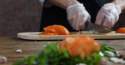 Lead Line Cook Job Description