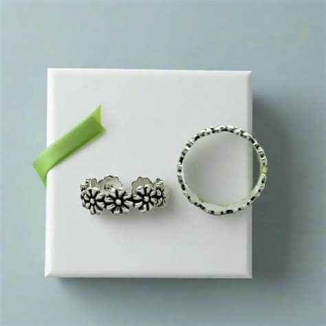 Silver Flower Toe Ring – Silversheen