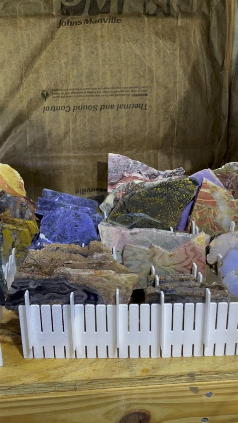 Lapidary Slabs 的图像结果