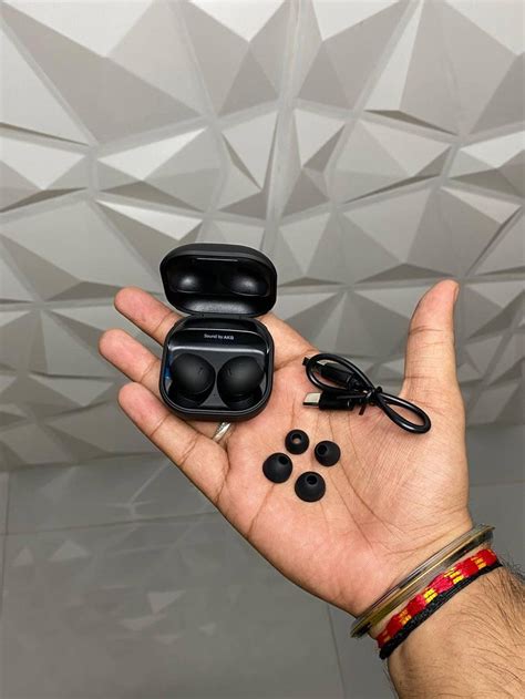 Samsung Galaxy Buds 2 Pro – My Gadget Crew