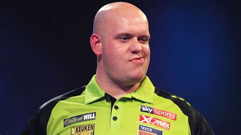 PDC Darts: Michael van Gerwen on course for fourth World Championship ...