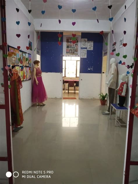 Department of Fashion Design - KMS College of IT & Management ...