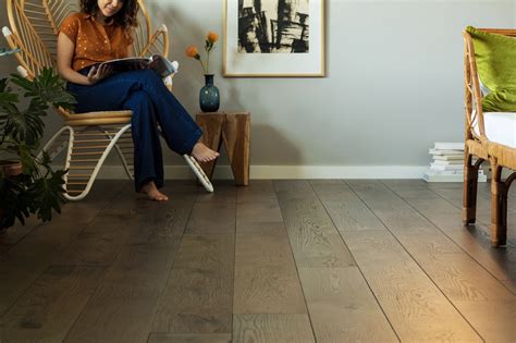 All About Hardwood Flooring - Features & Benefits | Reinhold Flooring ...