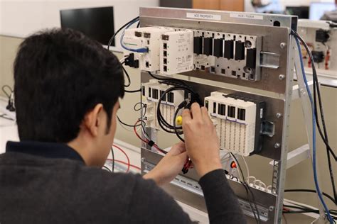 Control Engineering 的图像结果