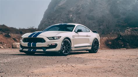 2020 Ford Mustang Shelby GT350 Heritage Edition Test: A Final Drive to Remember