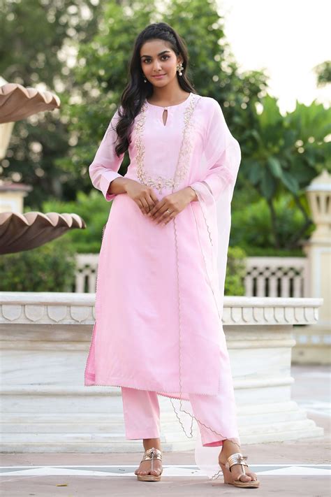 Premium Quality Lilac Pink Pure Chanderi Suit Set - Gillori