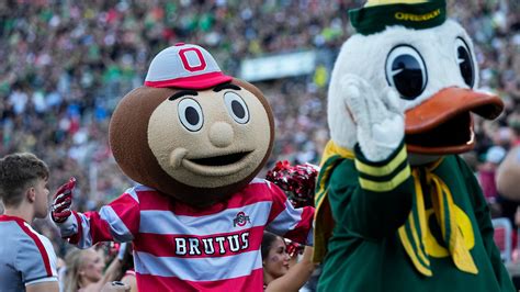 Ohio State vs Oregon CFP odds: Spread, over/under, moneyline